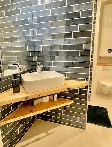 בית נופש Jolie Maison Centre Historique *